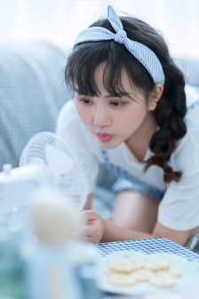 隔壁的少妇4伦理